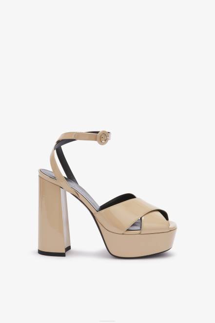 Women Ermanno Scervino Beige Patent Leather Sandals 424R168