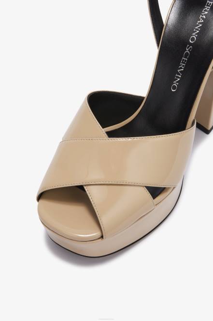 Women Ermanno Scervino Beige Patent Leather Sandals 424R168