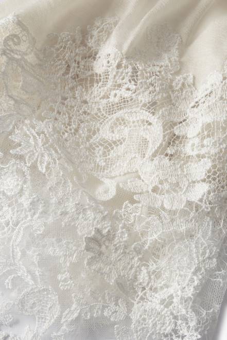 Women Ermanno Scervino White Lace-Adorned Pashmina 424R207